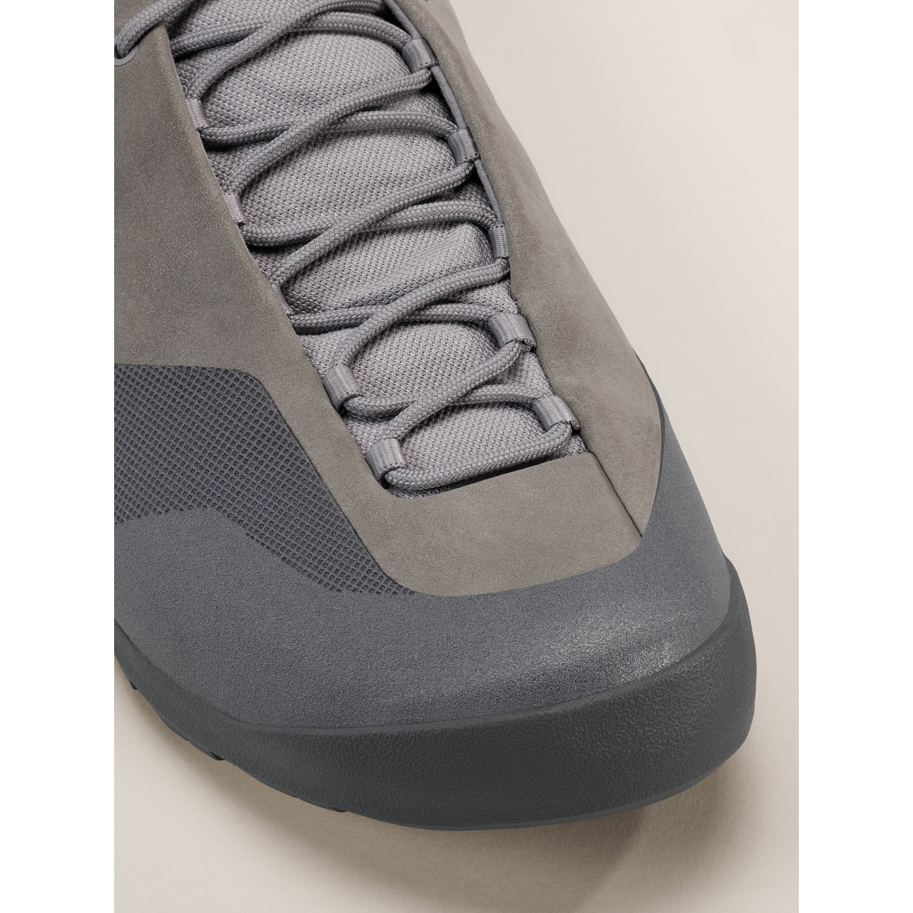 Arc'teryx Men's Konseal GTX | Void/Cloud